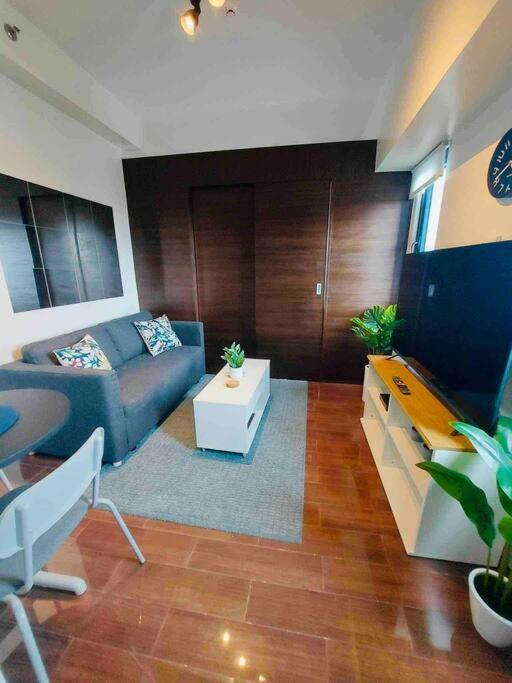 Air Residences Makati - Fully Furnished Condo With Skyline Views! Манила Экстерьер фото